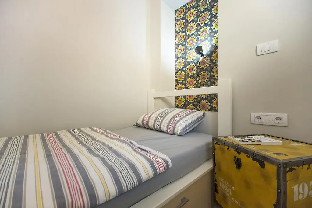 Hostel Bongo-1